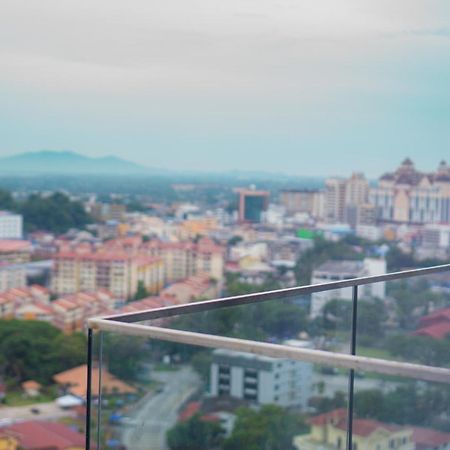 Tamu Place 3-Bedroom Serviced Apartment With Pool Kuala Terengganu Luaran gambar