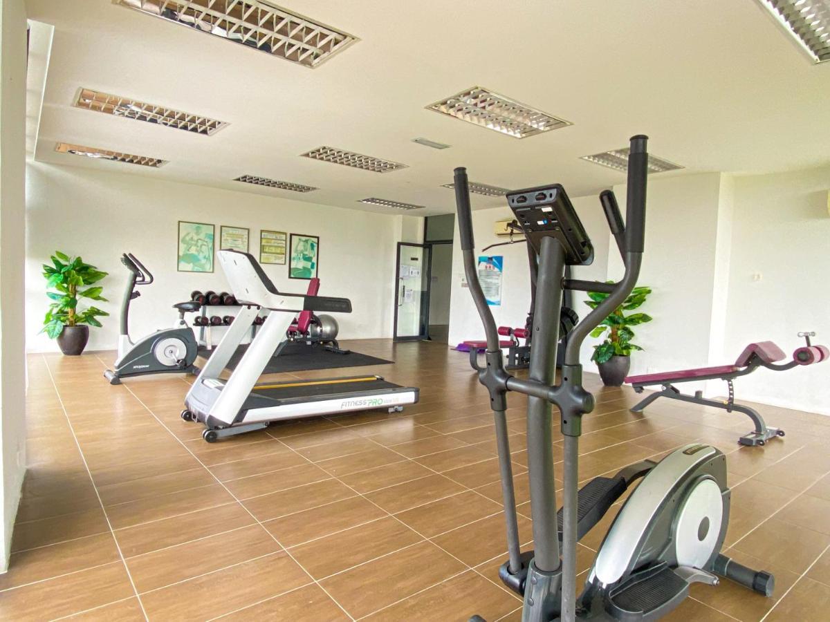 Tamu Place 3-Bedroom Serviced Apartment With Pool Kuala Terengganu Luaran gambar
