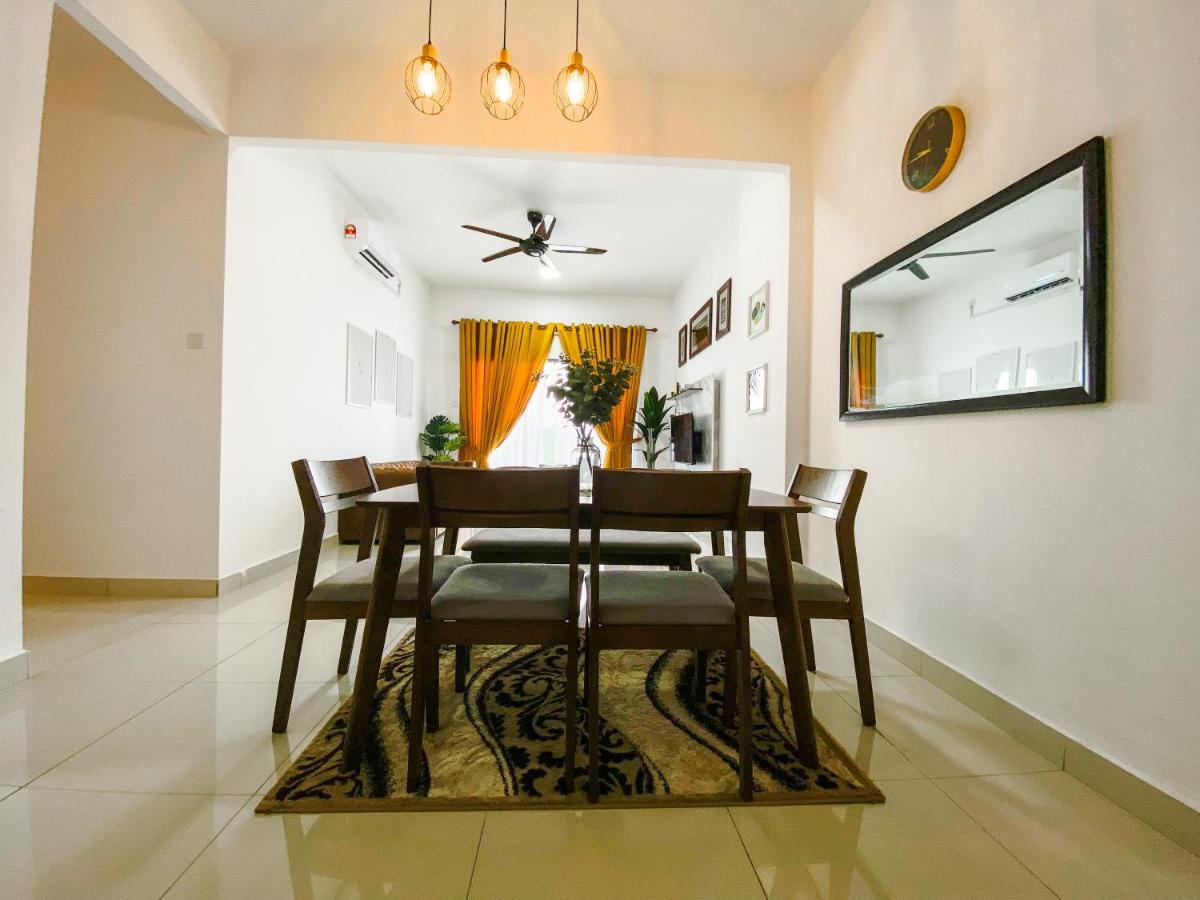 Tamu Place 3-Bedroom Serviced Apartment With Pool Kuala Terengganu Luaran gambar