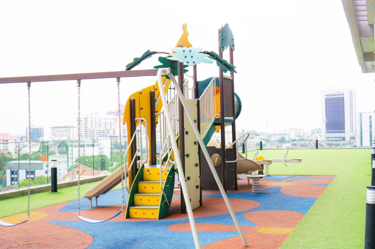 Tamu Place 3-Bedroom Serviced Apartment With Pool Kuala Terengganu Luaran gambar